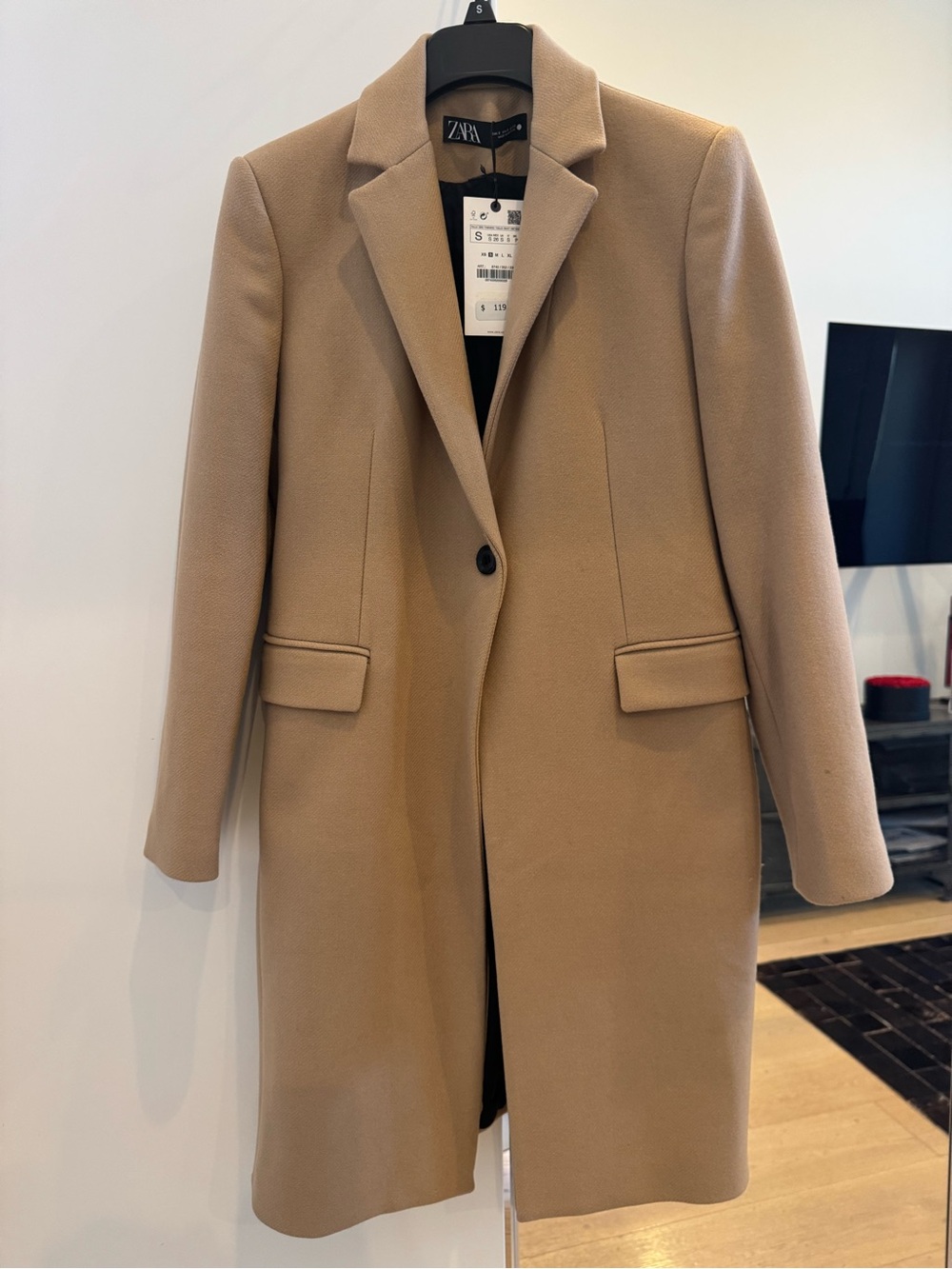 Zara Camel Tan Single-Breasted
Trench Coat